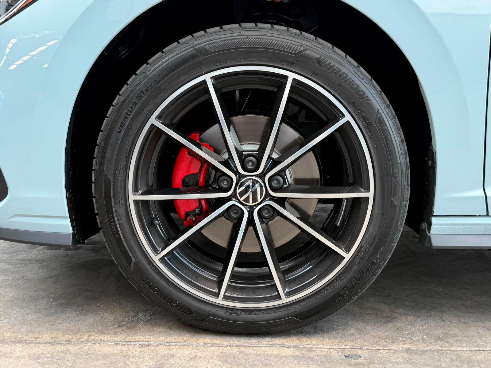2026 VOLKSWAGEN Jetta - TIRES