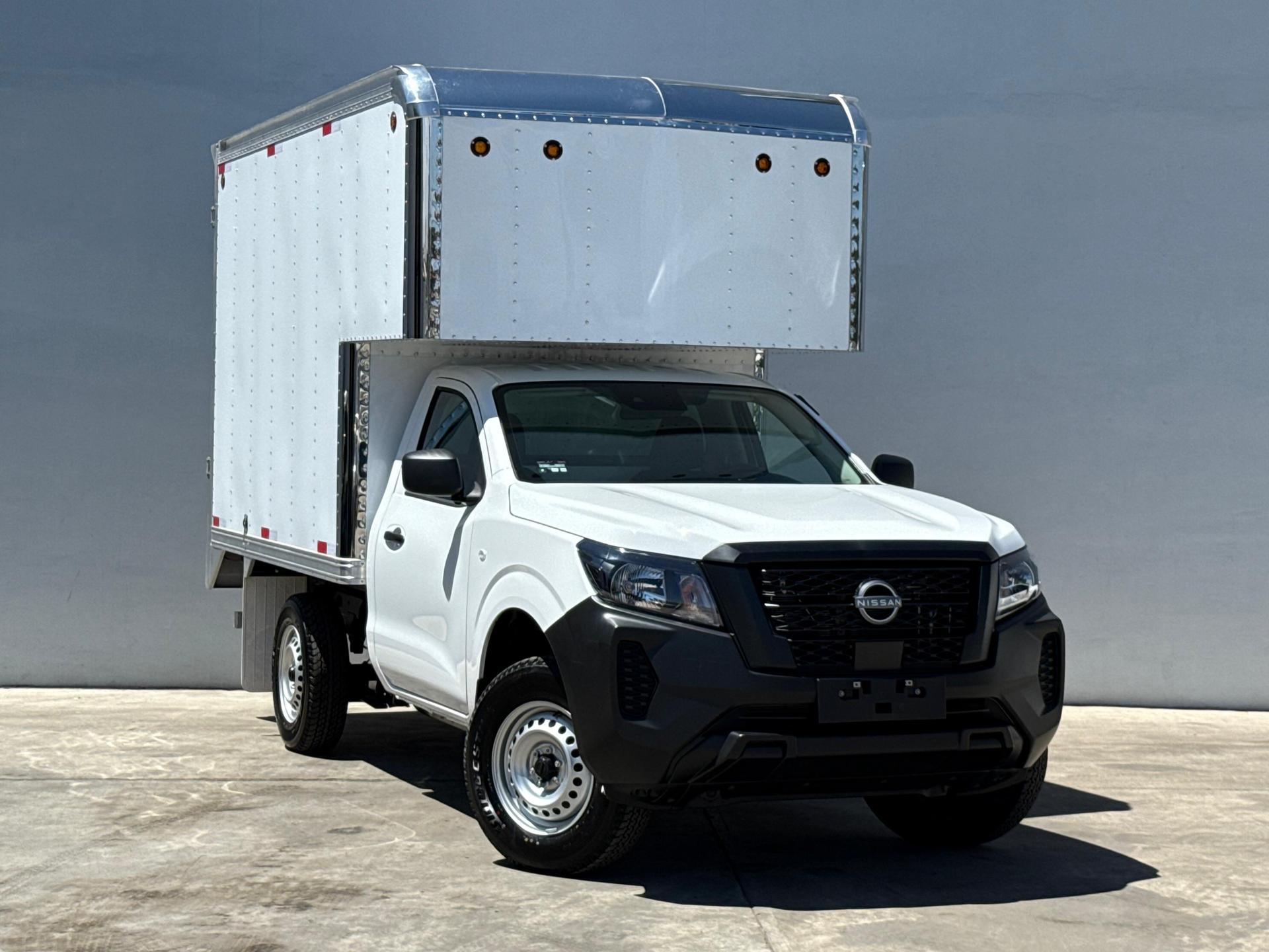 2026 NISSAN NP300 - FRONT_PASSENGER_SIDE