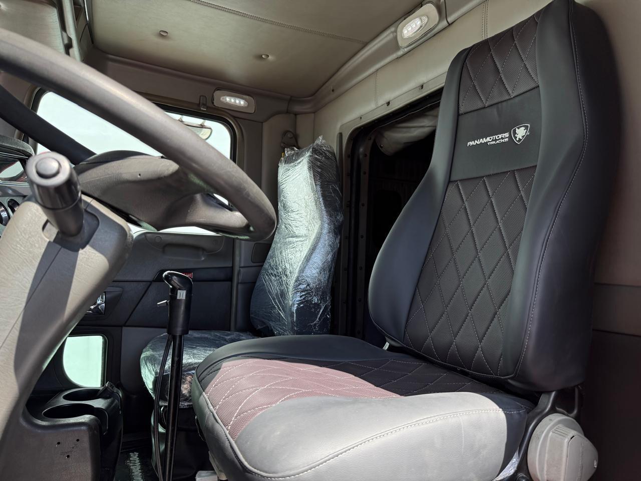 2015 KENWORTH T660 - SEATS_FRONT