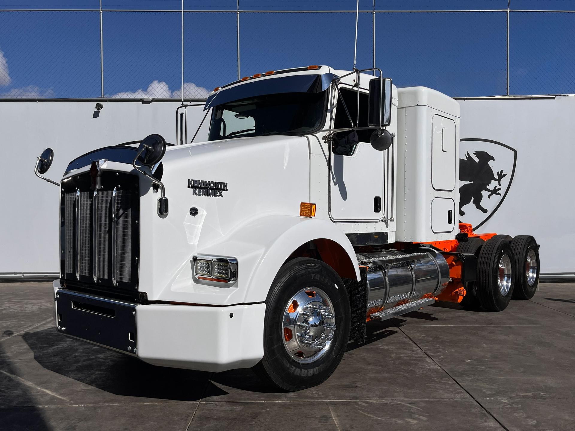 KENWORTH T800