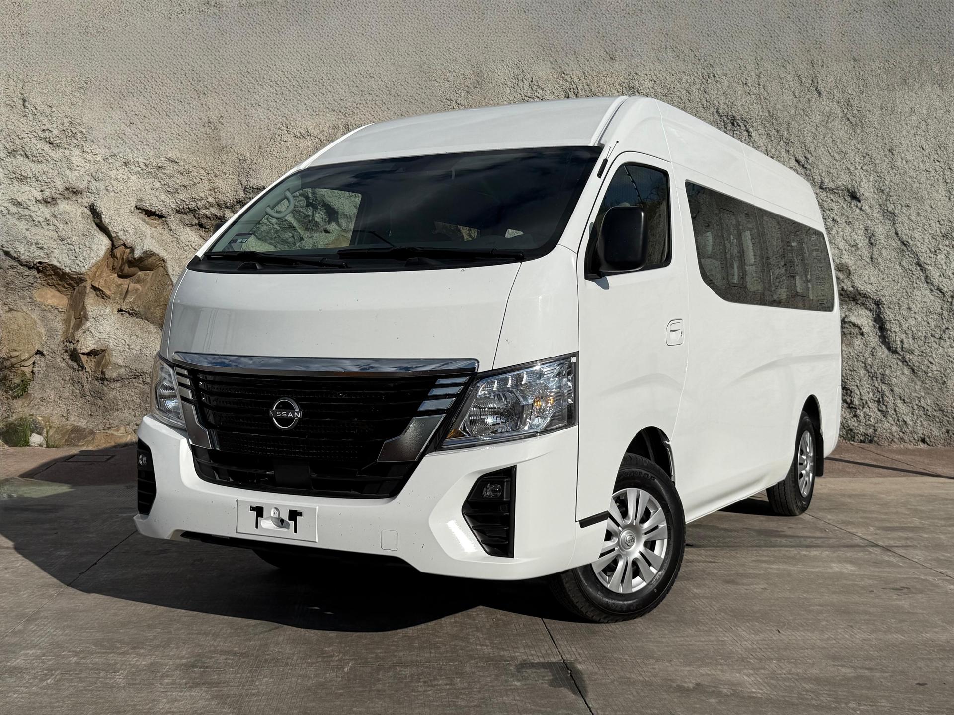 NISSAN Urvan Advance