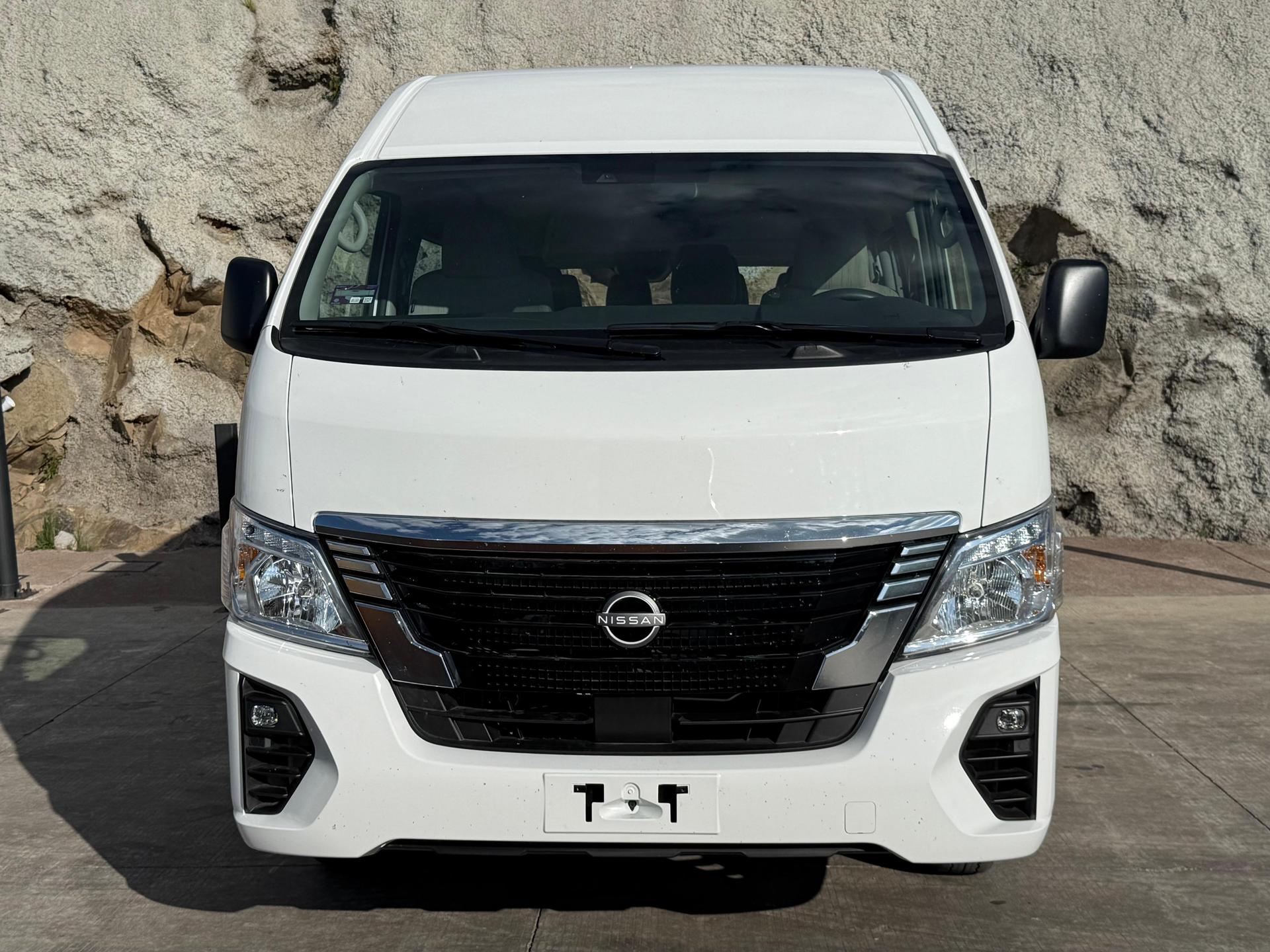 2026 NISSAN Urvan - FRONT
