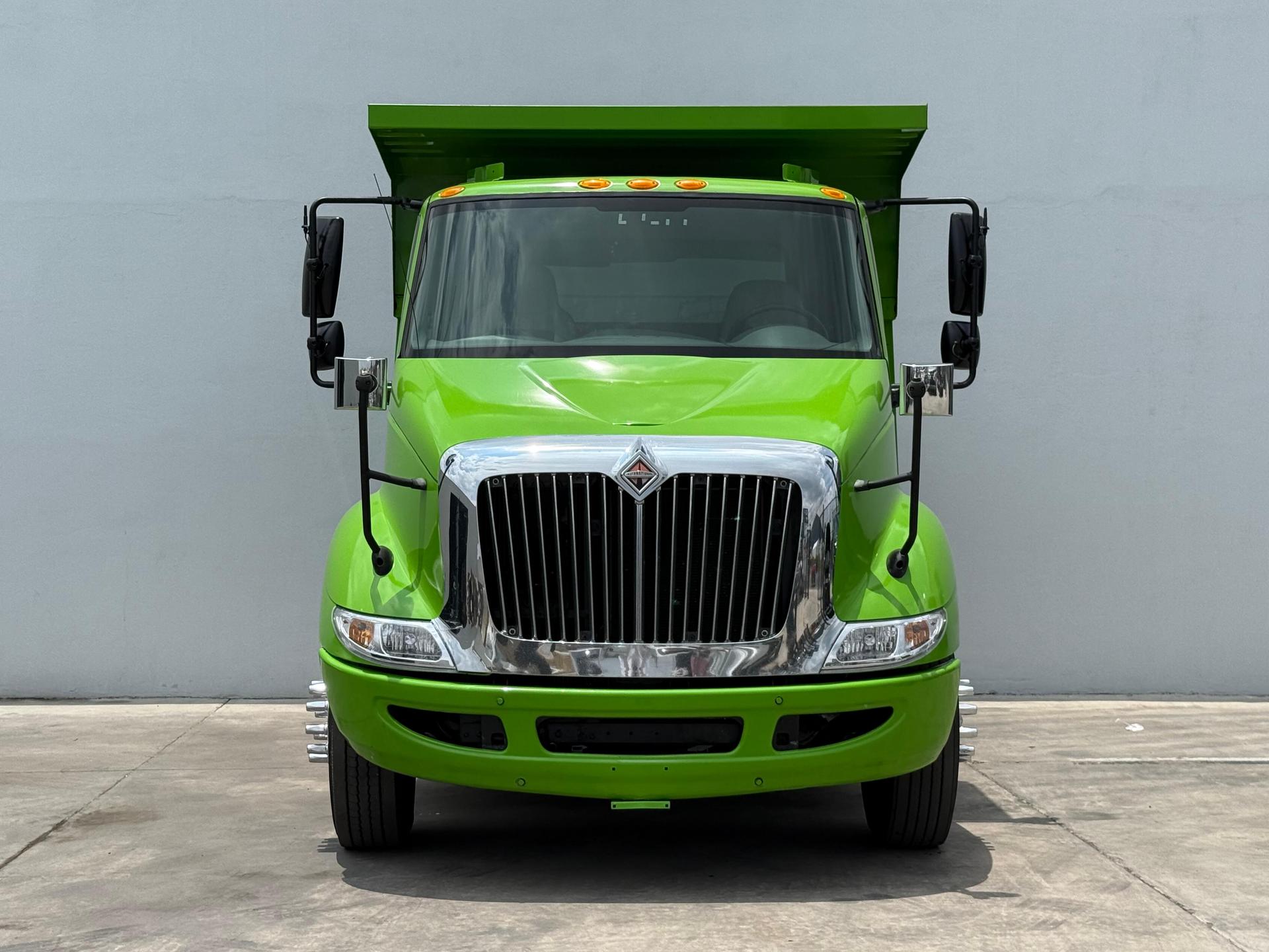 2012 INTERNATIONAL 8600 - FRONT