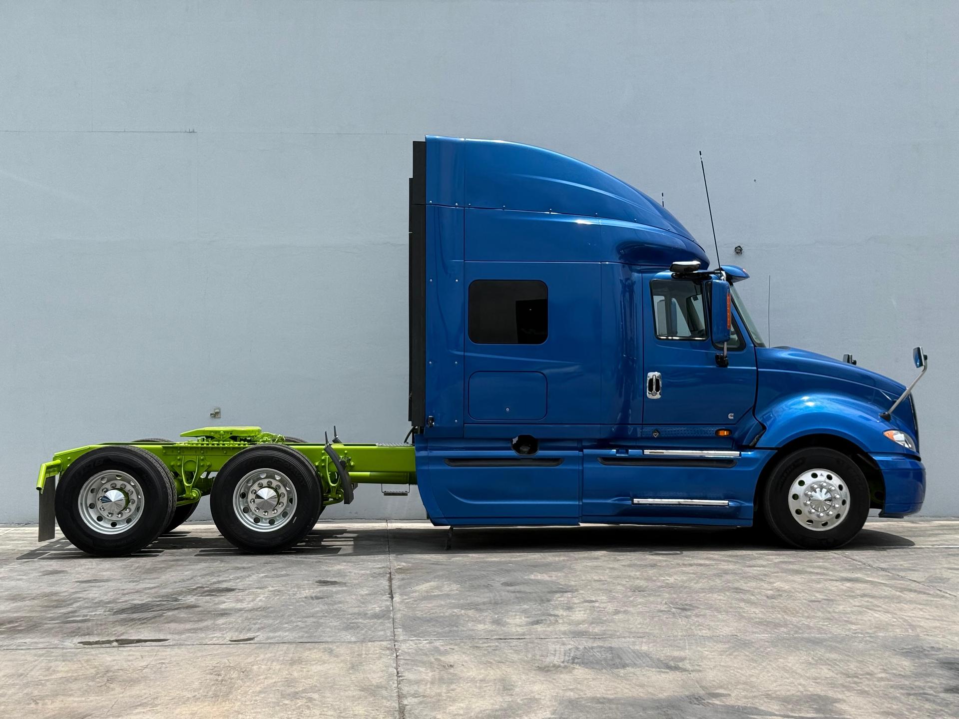 2020 INTERNATIONAL Prostar - SIDE_RIGHT