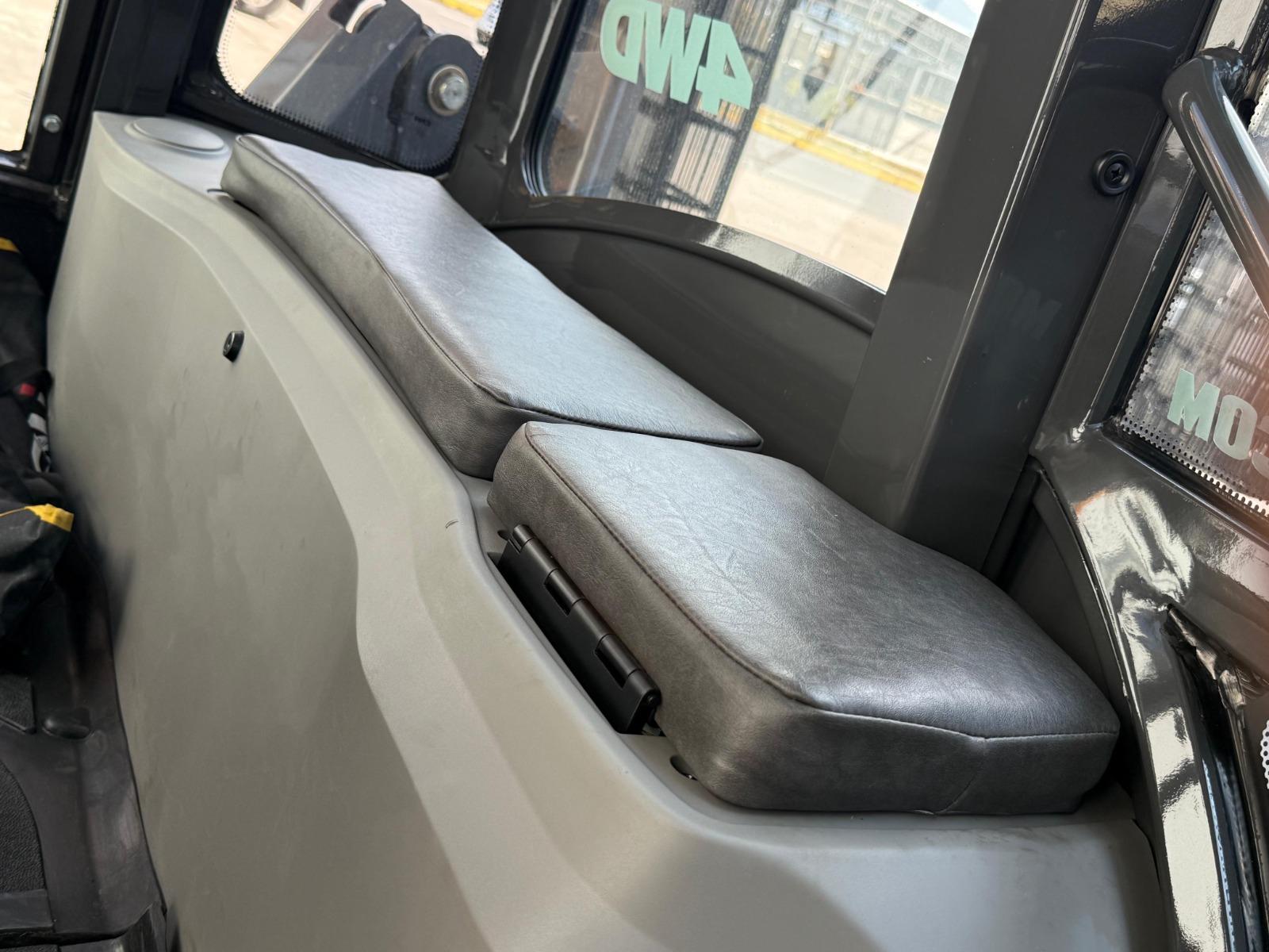 2025 Case - SEATS_REAR
