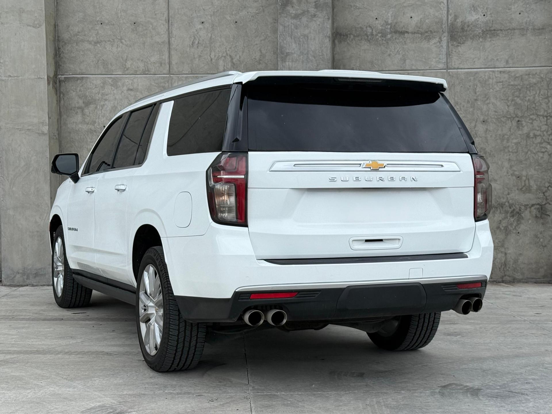 2021 CHEVROLET Suburban - REAR_DRIVER_SIDE